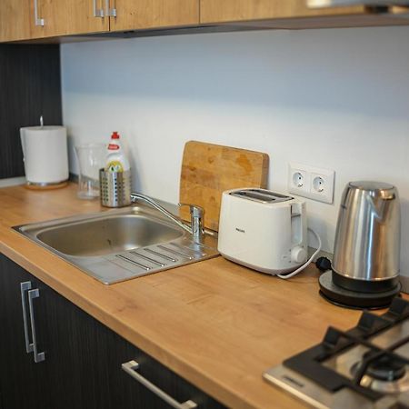 Penthouse With Huge Rooftop & Amazing City View Bukarest Exteriör bild
