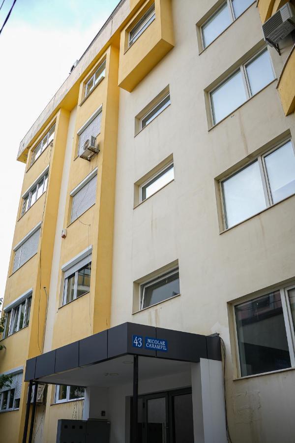 Penthouse With Huge Rooftop & Amazing City View Bukarest Exteriör bild