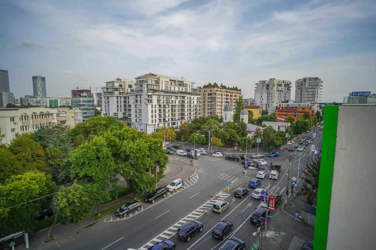 Penthouse With Huge Rooftop & Amazing City View Bukarest Exteriör bild